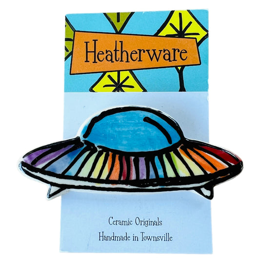 Flying saucer brooch