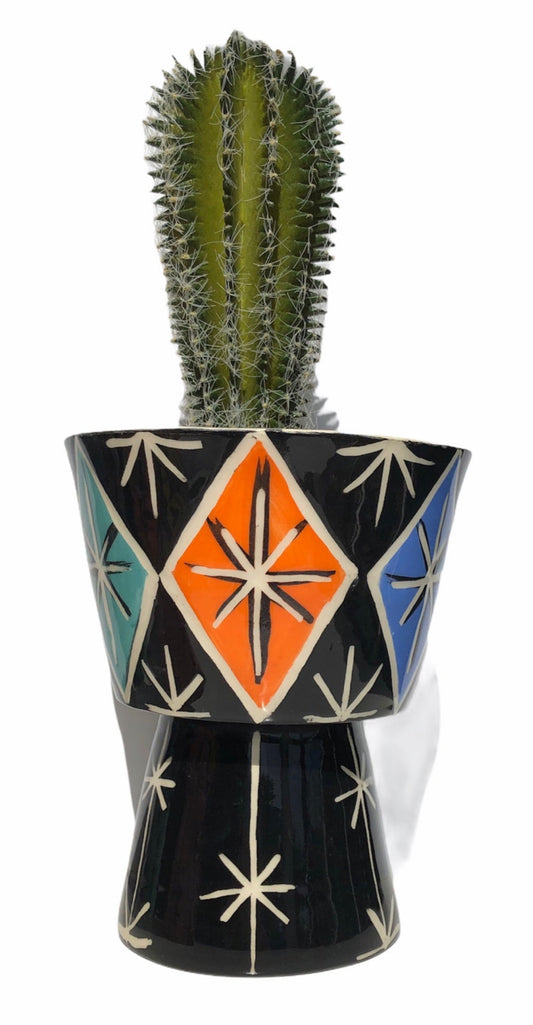 MCM pedestal flowerpot